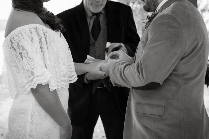 Joe Pool Lake Wedding by Dallas Wedding PHotographers - K & S Ph